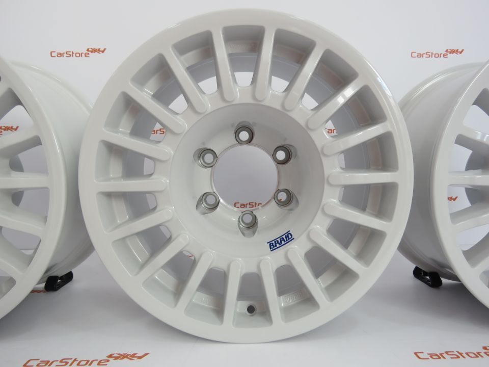 Jantes Braid Winrace T 16 x 7 et -25 6x139.7 Brancas