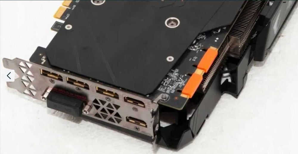 Grafika GTX 1080 Ti Aorus 11 GB