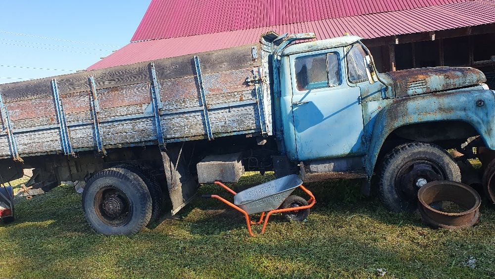 Продам зіл дизель