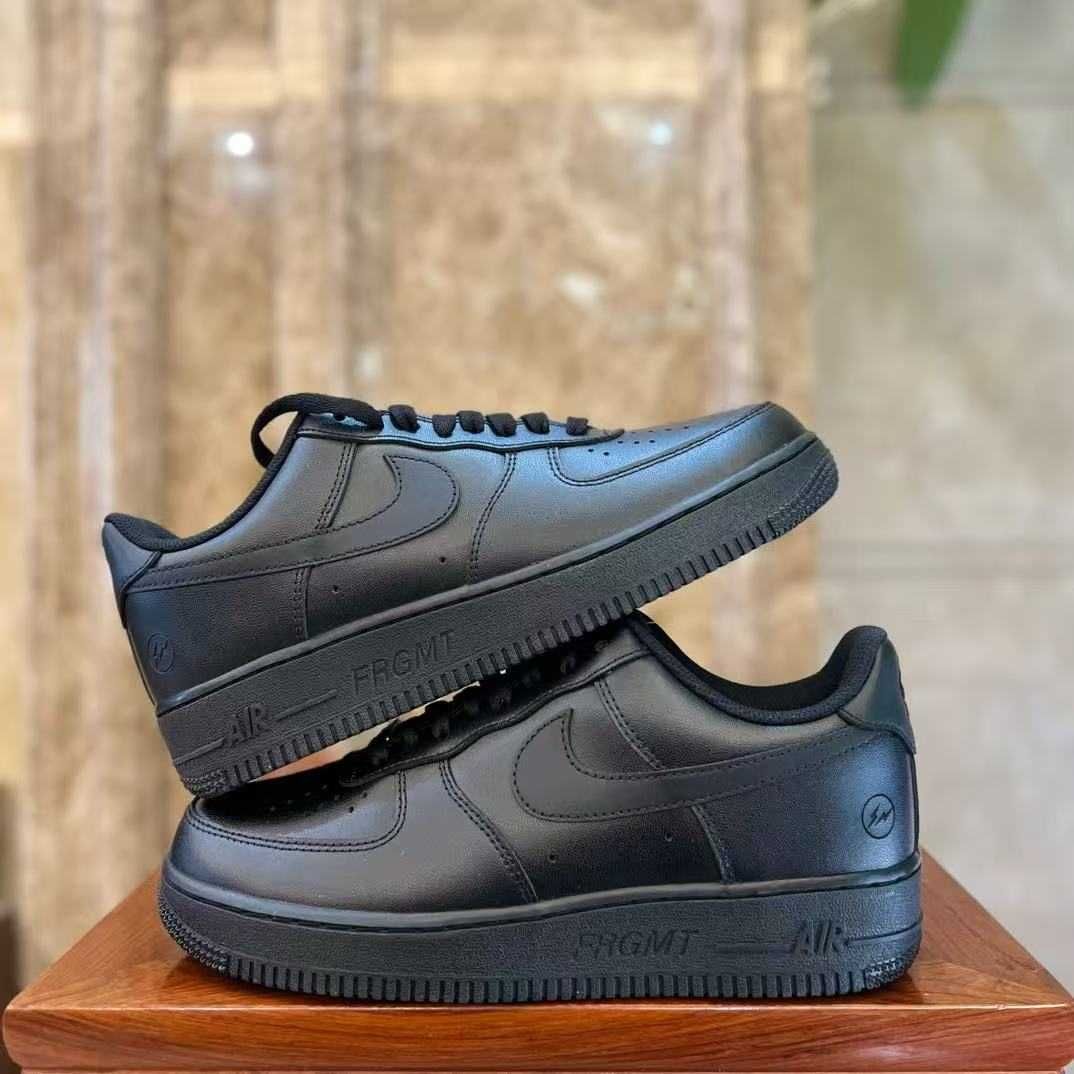 Nike Air Force 1 Low '07 Black r.42