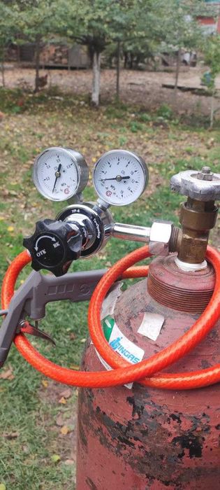 балон для гелію 40 л