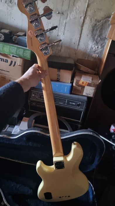 Jazz bass 4 cordas