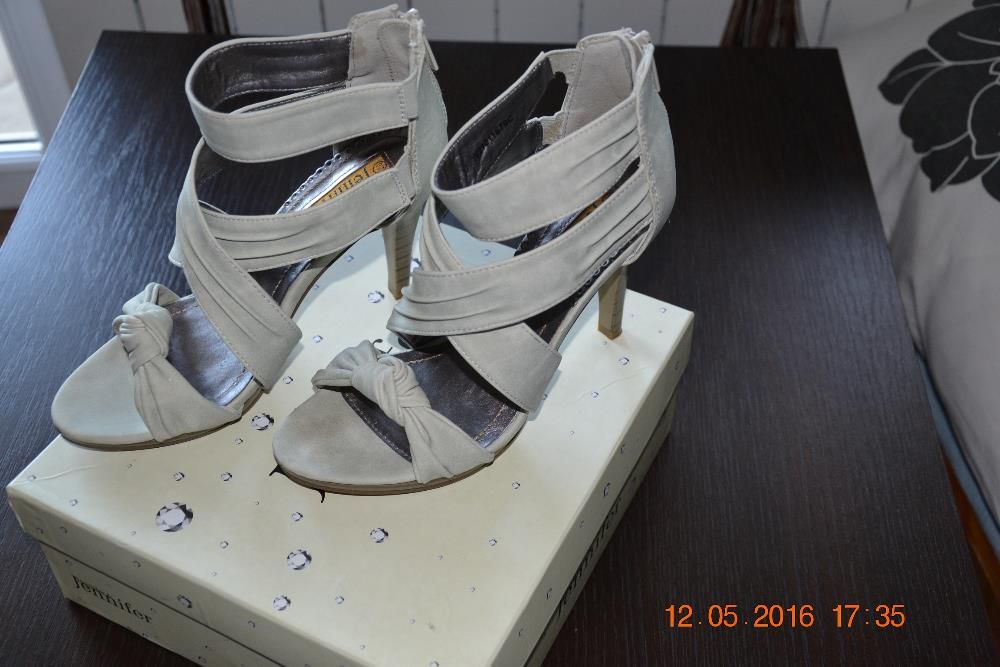 Buty 37
