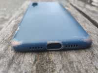 Гарний б/у кейсик до смартфона Xiaomi Mi 9 темно-синього кольору!