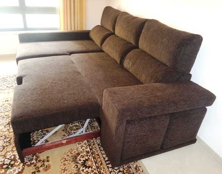 Sofa Chaiselong Cama + 2 pufs + Bau Elevatorio NOVO - FABRICA - sofá