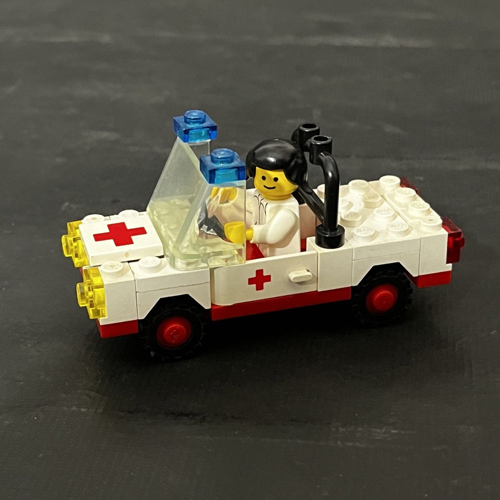 6629 LEGO Ambulans