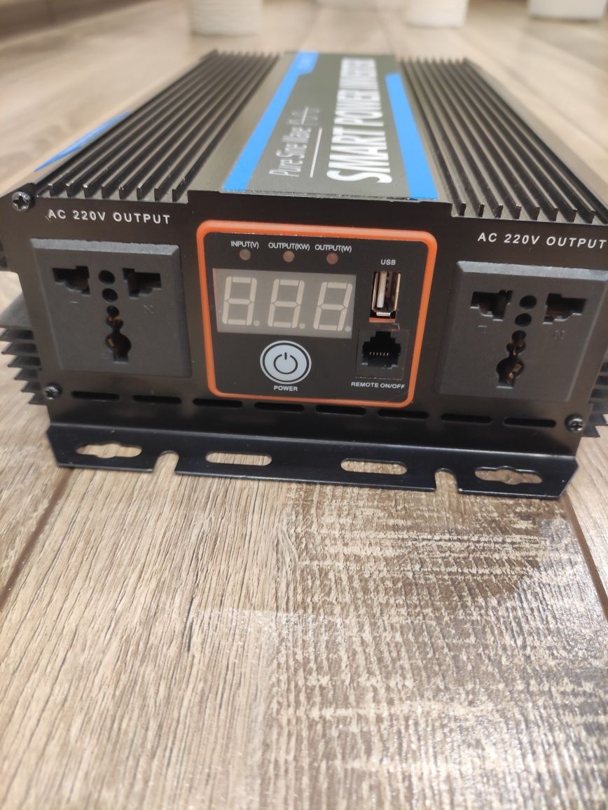 Інвертор(Inverter), Перетворювач напруги 12в-220в