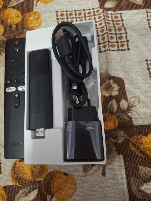 Продам Xiaomi Mi TV Stick 4K