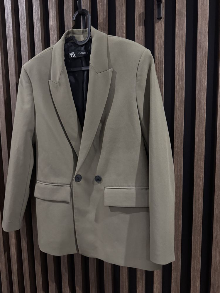 Marynarka oversize khaki Zara