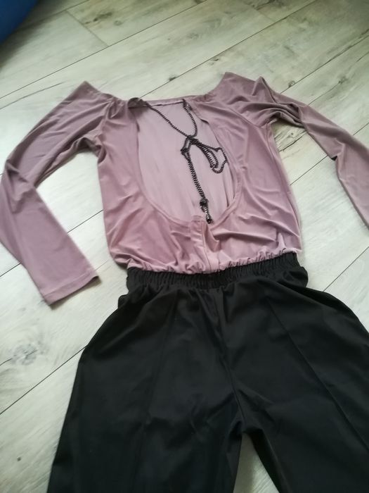 Комбинезон нарядный, вечерний, с открытой спиной