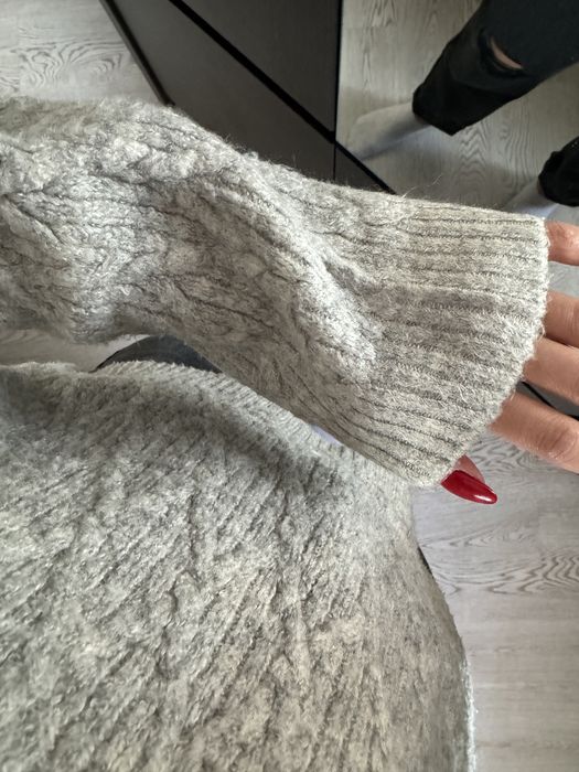 Светр stradivarius кофта