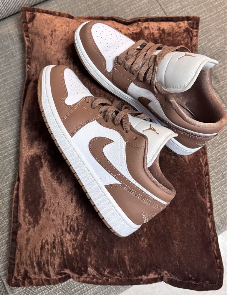 Nike Jordan 1 Low Archaed Brown