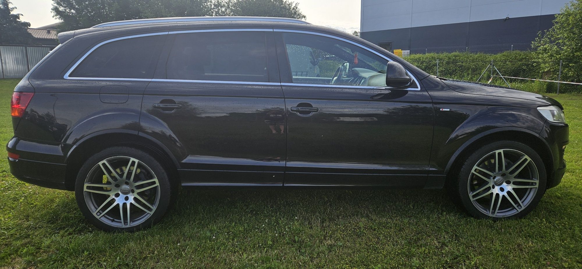 Audi Q7 4.2TDI 326KM i 760Nm od nowości dwóch właścicieli S-line