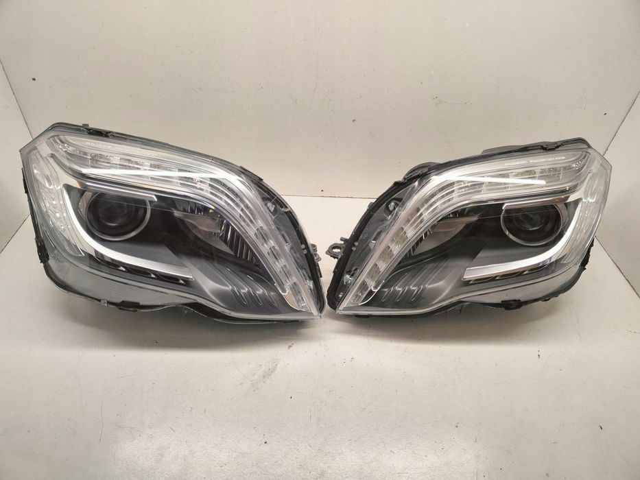 MERCEDES GLK A204 XENON KOMPLET LAMP PRZEDNICH A2048201639, A2048201539
