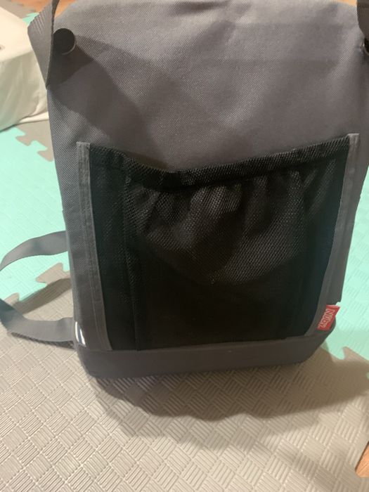 Крісло дитяче мʼяке