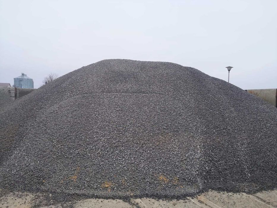 Piasek, kruszywa, grysy z transportem