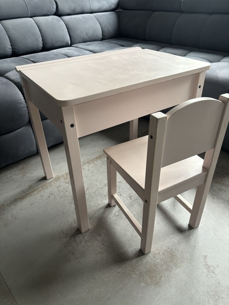Biurko stolik krzeslo dla dziecka z drewna Ikea Sundvik