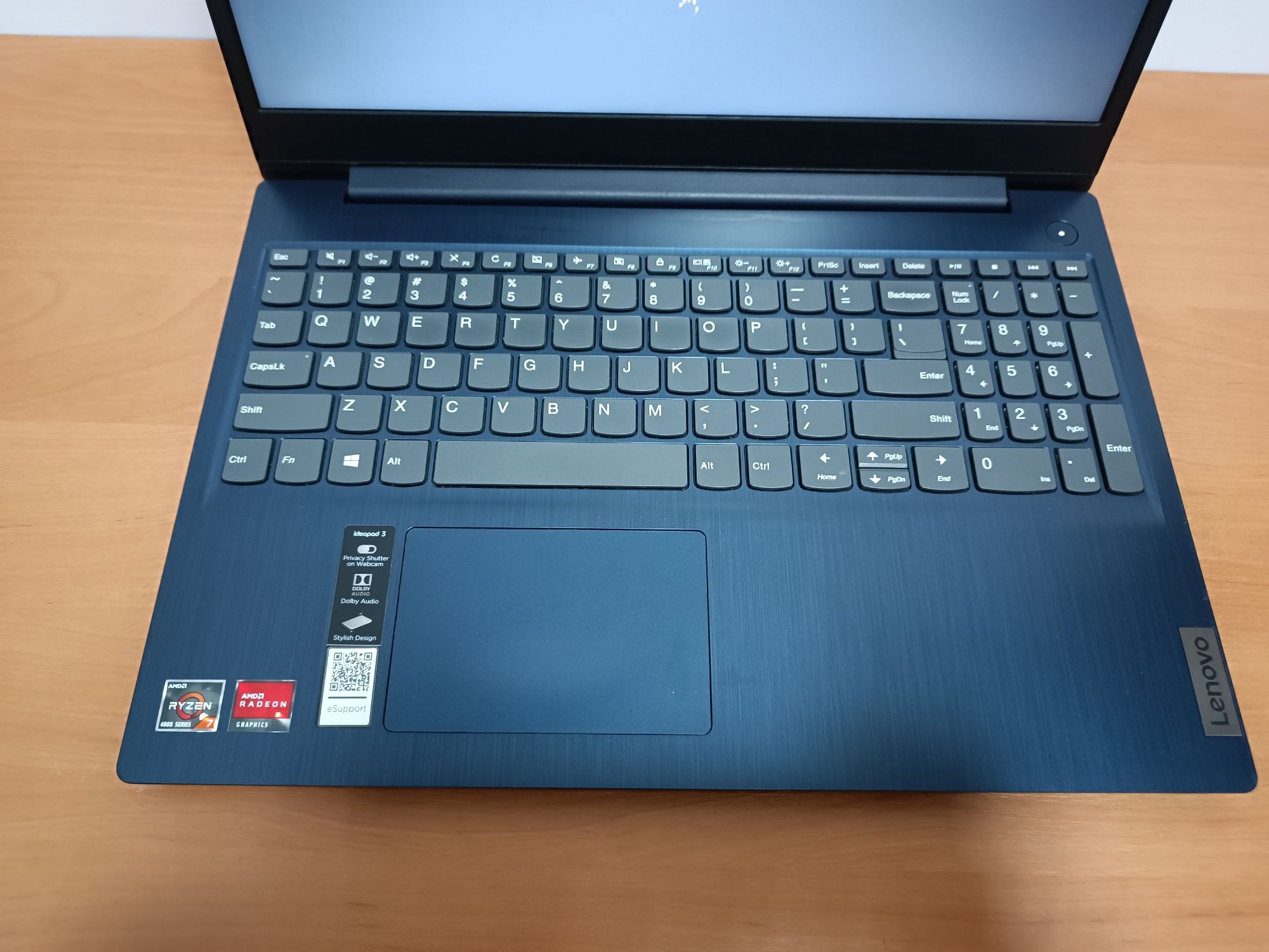 Ноутбук Lenovo Ryzen 7 4700 8 по 4.1Gh 12GB SSD 512GB FHD VEGA 7