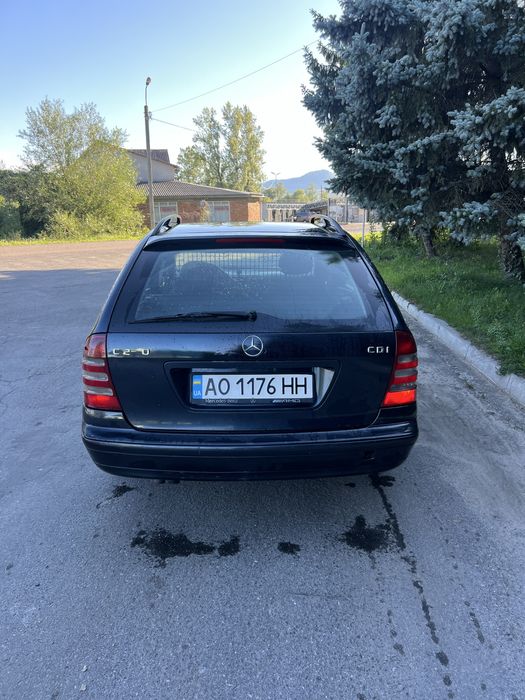 Мерседес 2,2 дизель на автоматі