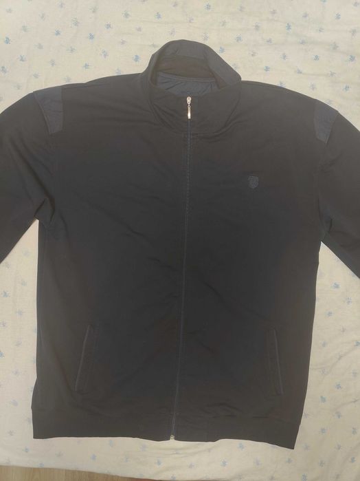 Продається чоловічий спортивний костюм великого розміру (батал).