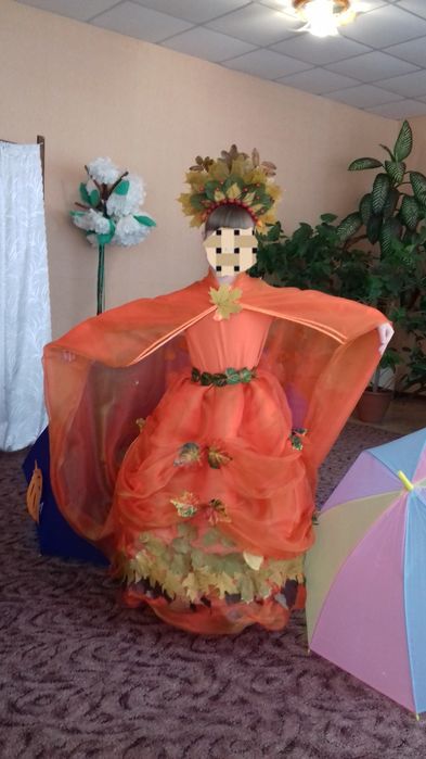 Дитячий карнавальний костюм на свято: осінь, сонечко, зима.