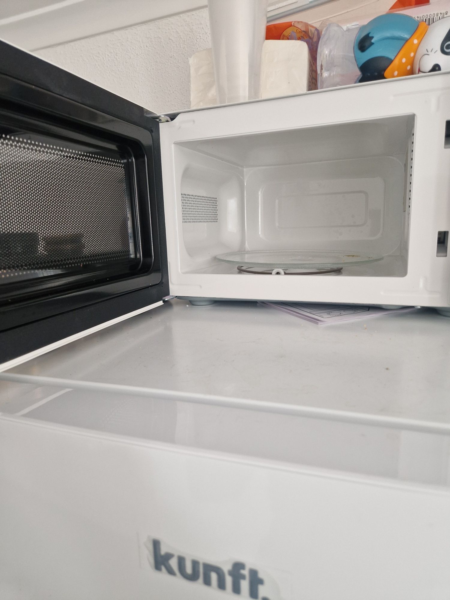 Microondas como novo com apenas 4 meses uso