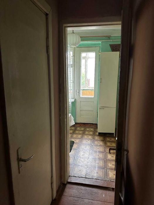 Продається 1 кімнатна квартира в смт. Тересва