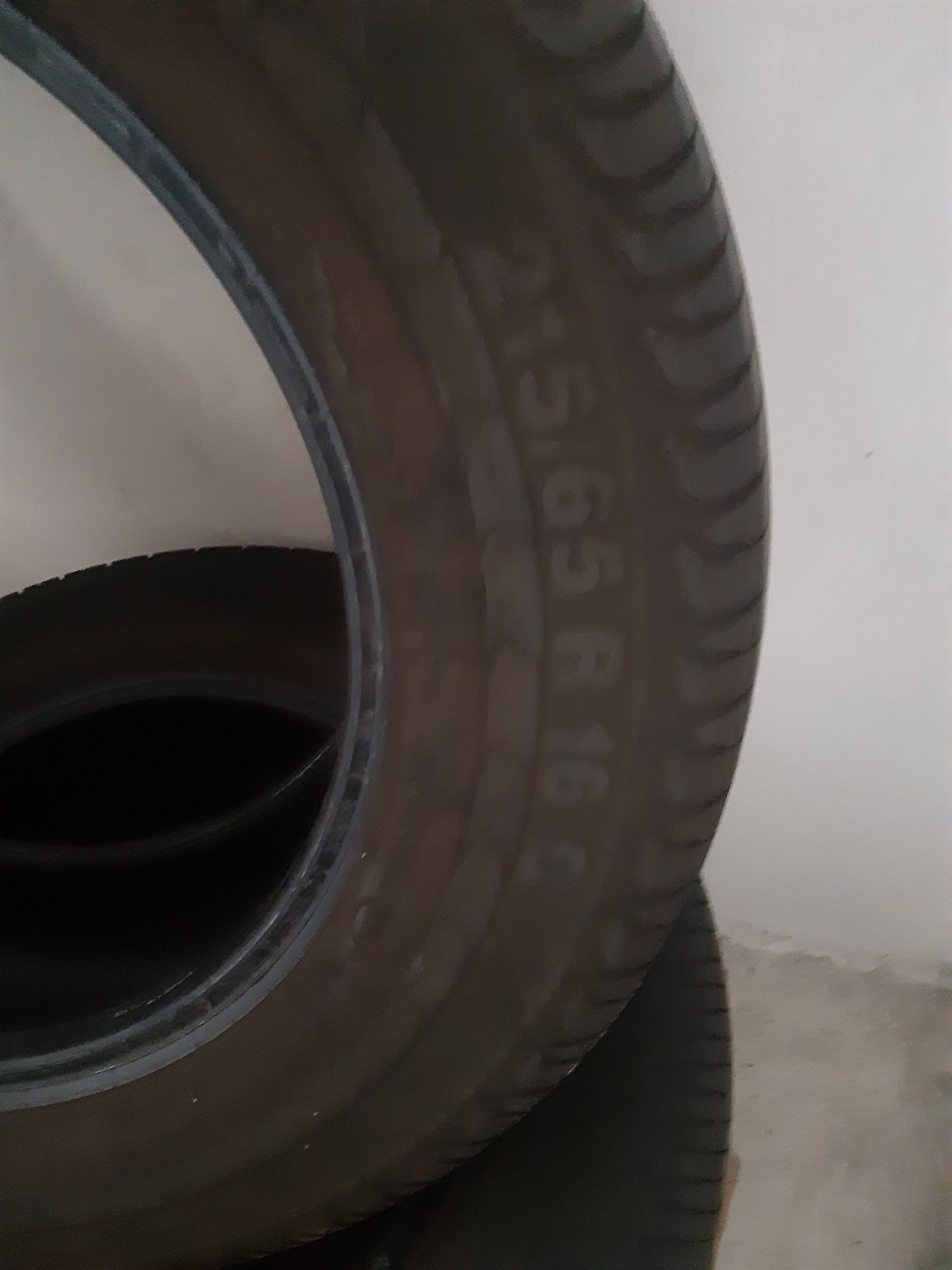 Opony 215/65 r16c Continental vanco 2