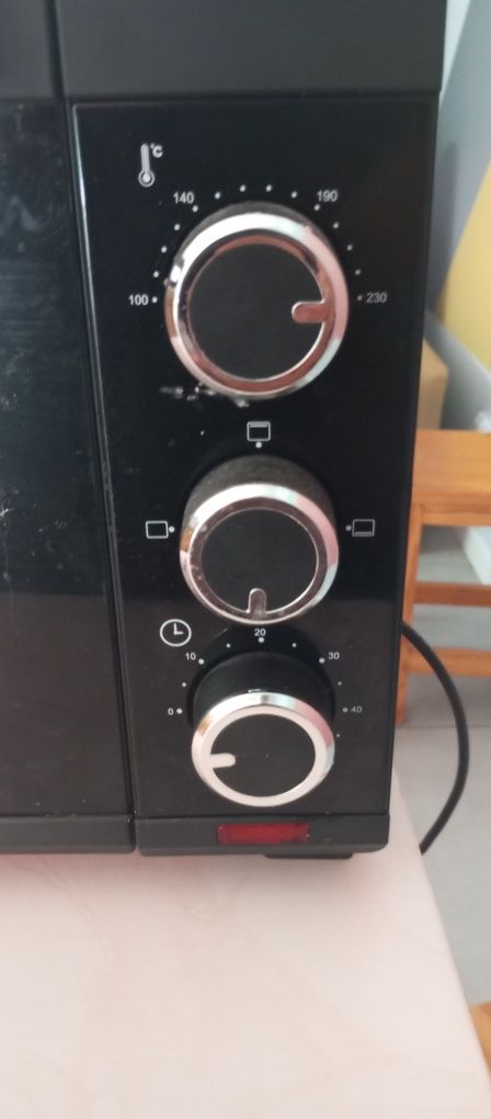 MINI FORNO ELECTRONIA TG19B3 Capacidade 19 Lt, Potência 1280
