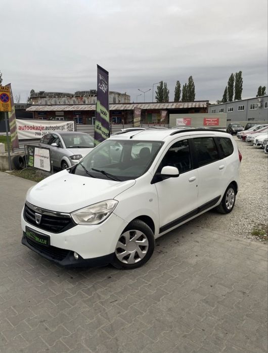 Dacia Lodgy 1.6b/ 82KM//LPG//  7 osobowy// klima// ważne OC// 2013r