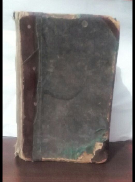 Книга иностранный словарь
