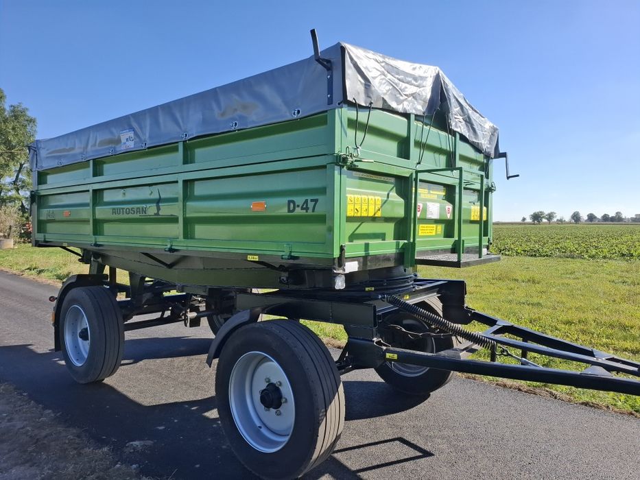 Sprzedam przyczepę d47 . Oraz hl 8011
