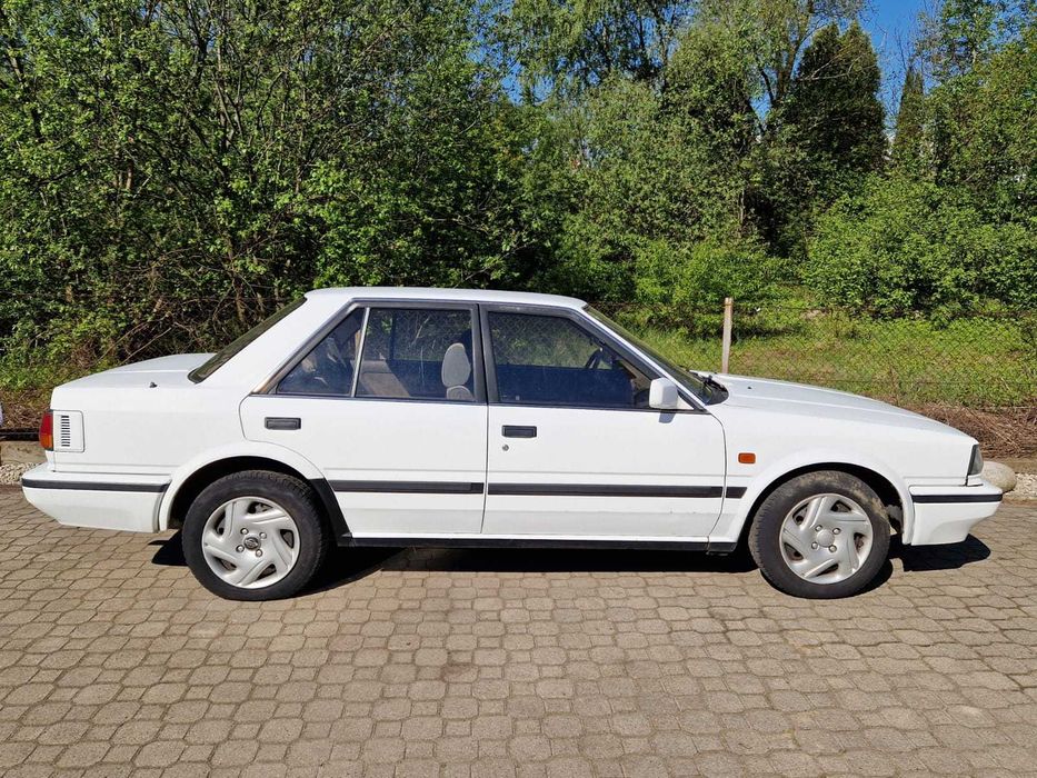 Nissan Bluebird 2,0 B automat
