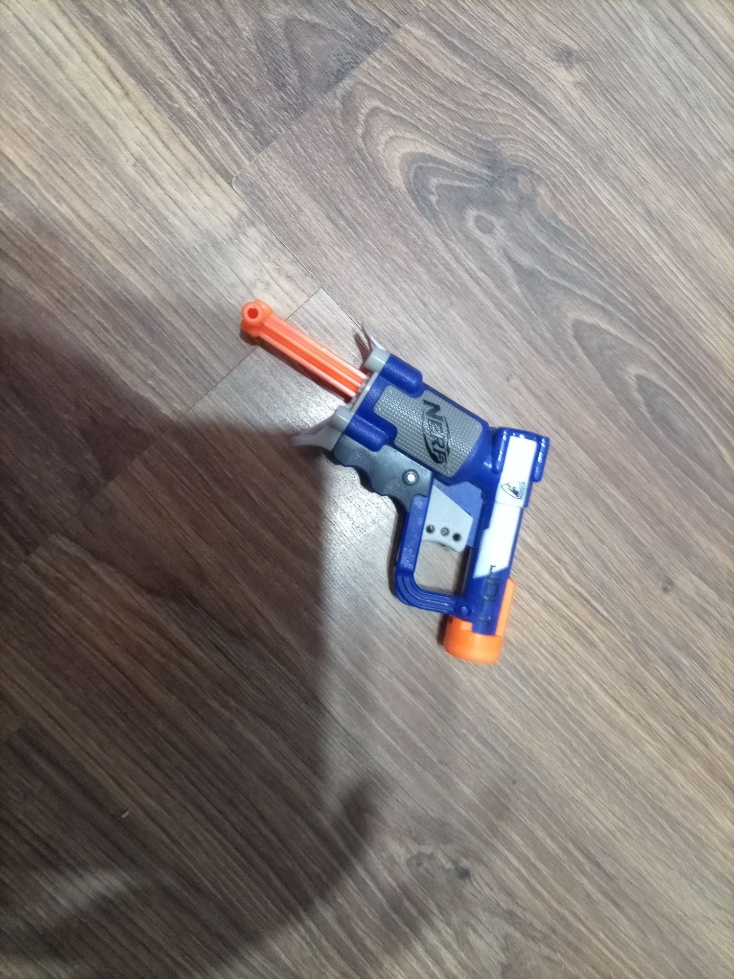 pistolet nefr elite jolt
MINI PISTOLET JOLT N-STRIKE NERF