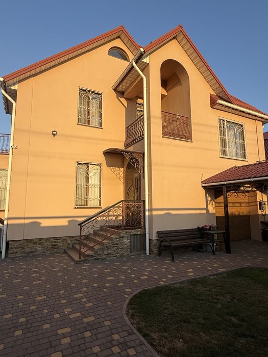 Продається Будинок Херсон