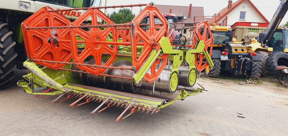 Claas Medion 330 r2006 4x4 Sieczkarnia skladany heder Dominator Umowa