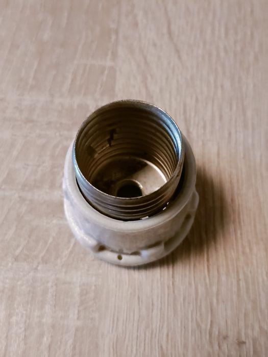 Porcelanowa główka bezpiecznikową 25A