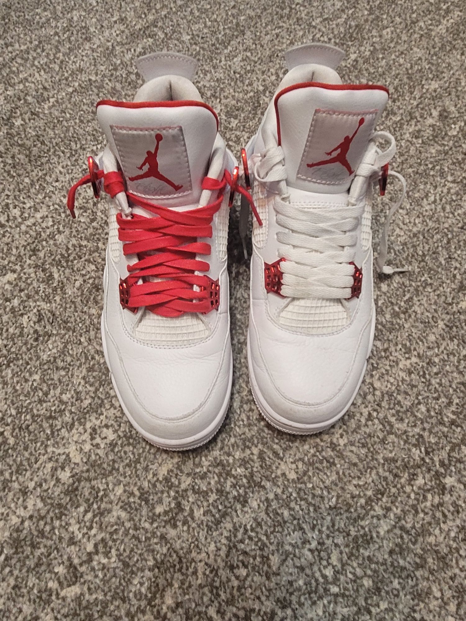 Jordan 4 Red Metallic