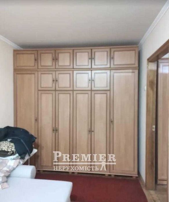 Продам 2-х ком квартиру в Приморском районе.