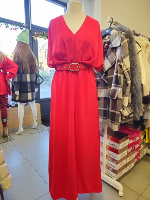 Czerwona sukienka z rozporkiem długa r. Uni Italy !!!