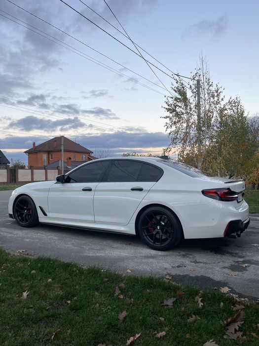 Бмв 550 2018г. Очень ухоженна