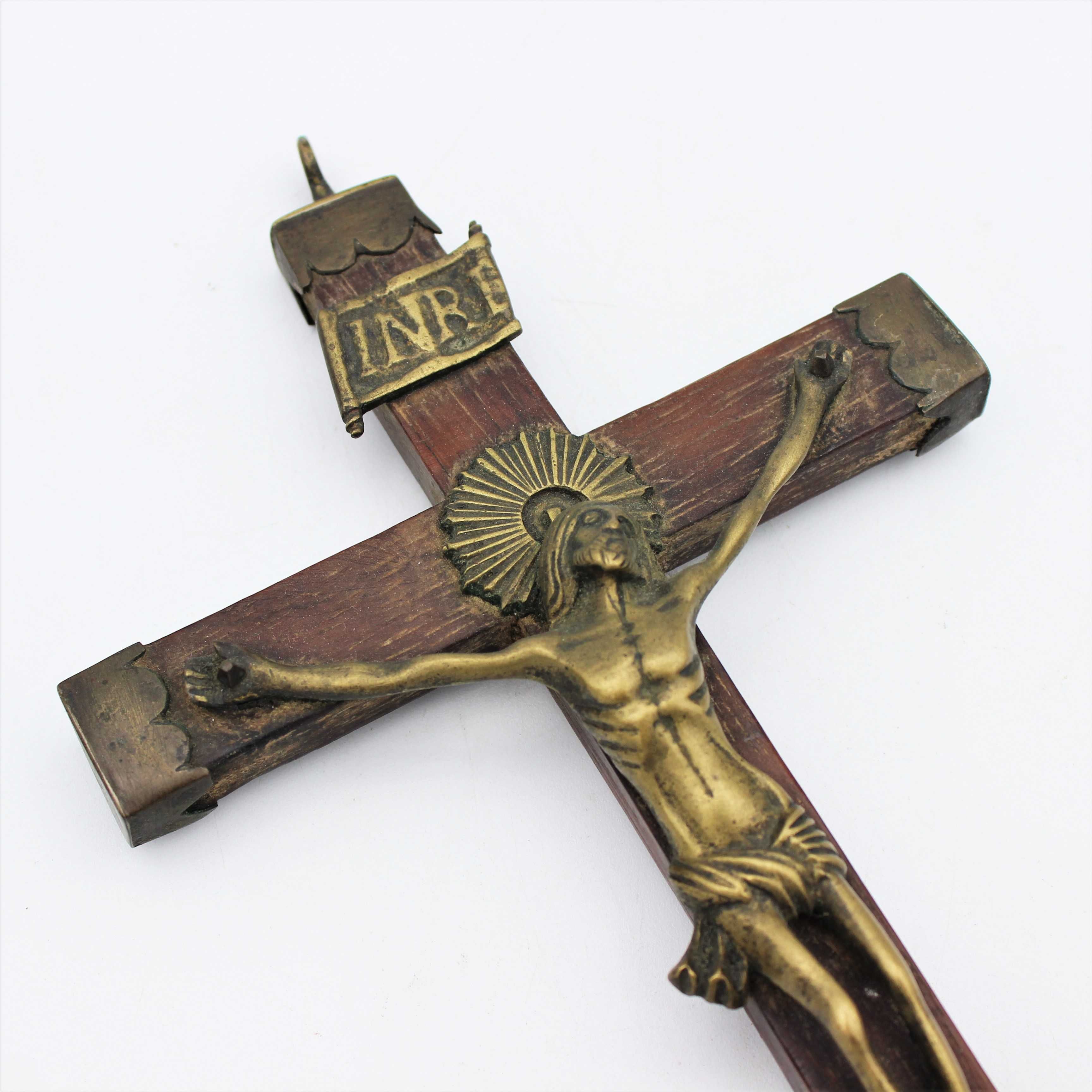 Antiquíssimo Crucifixo em Pau-Santo e Bronze