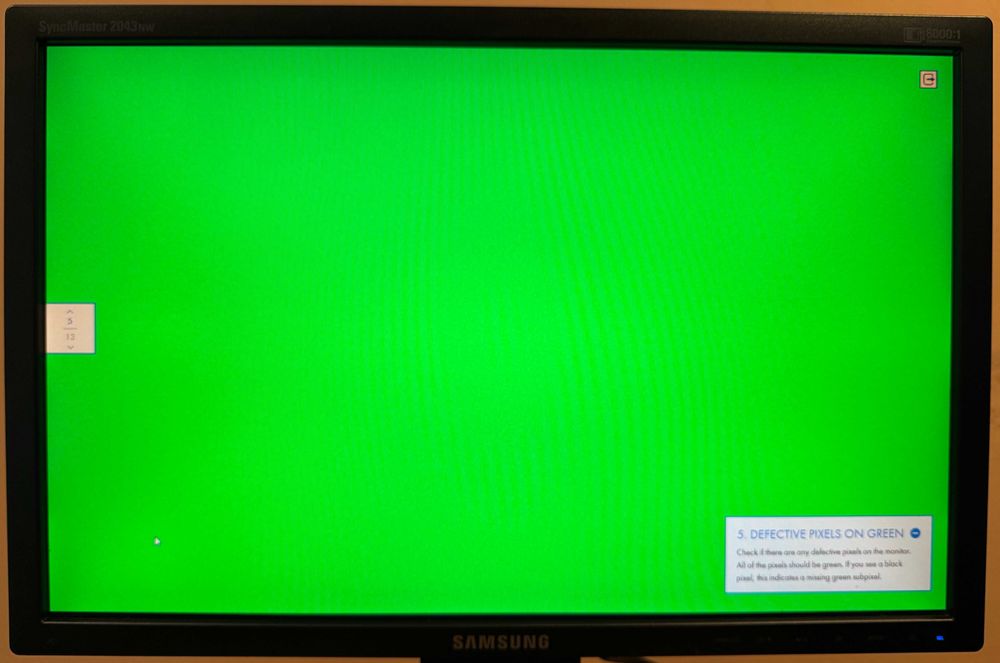 Monitor Samsung 2043NW 20" LCD 1680x1050 16:10 VGA, stan BDB