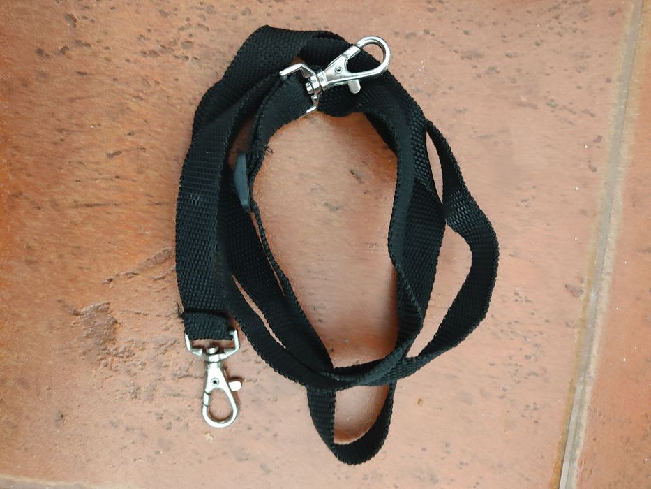 Mini Aspirador de Corrente