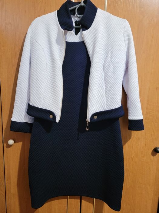 Костюм (женский)