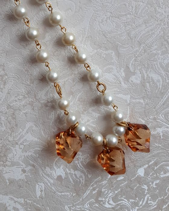 Винтажные стеклянные бусы