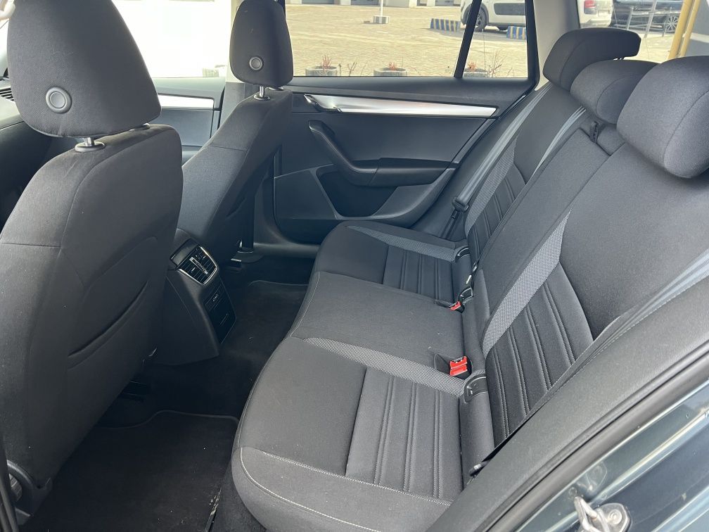 Авто skoda octavia 2020р-2.0 dsg,-150k