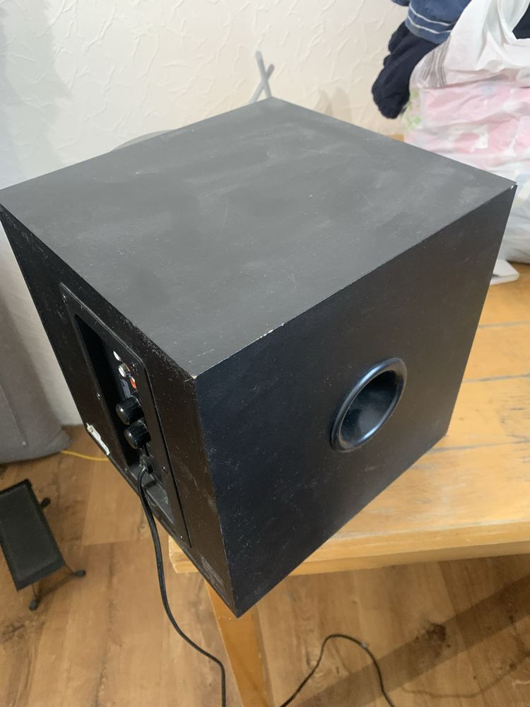 Сабвуфер f&d A510  Б/У