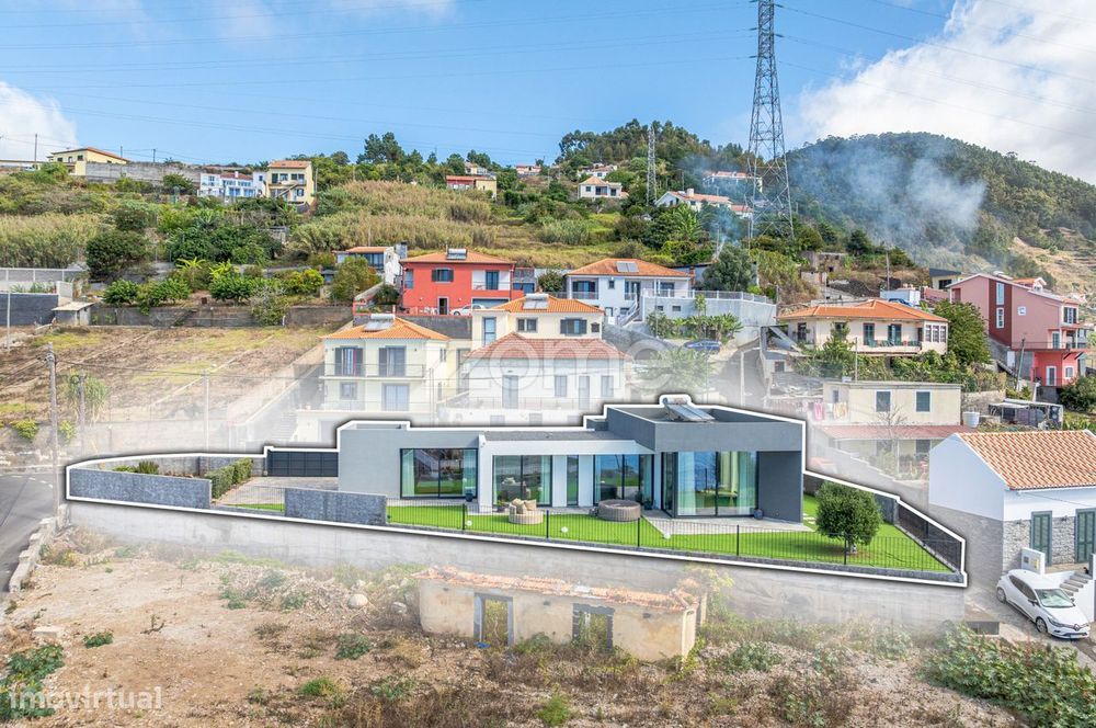 Moradia T3 Térrea com vista Mar- Ribeira Brava