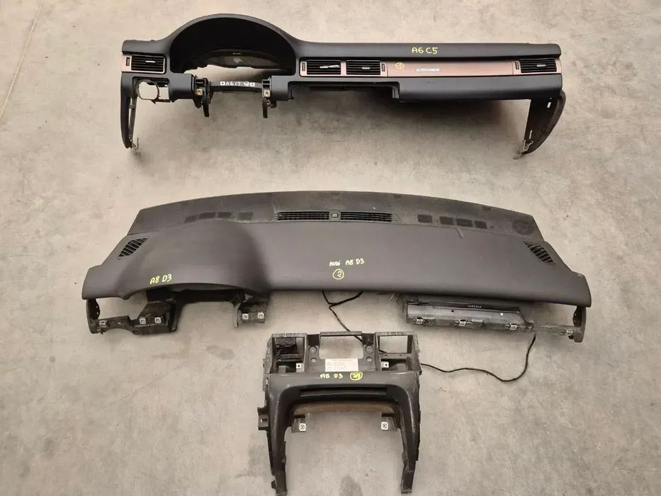 AUDI DESKI ROZDZIELCZE PANEL ŚRODKOWY